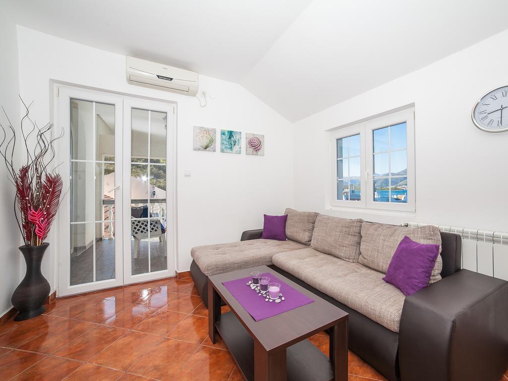 Apartments Elena ティヴァト エクステリア 写真